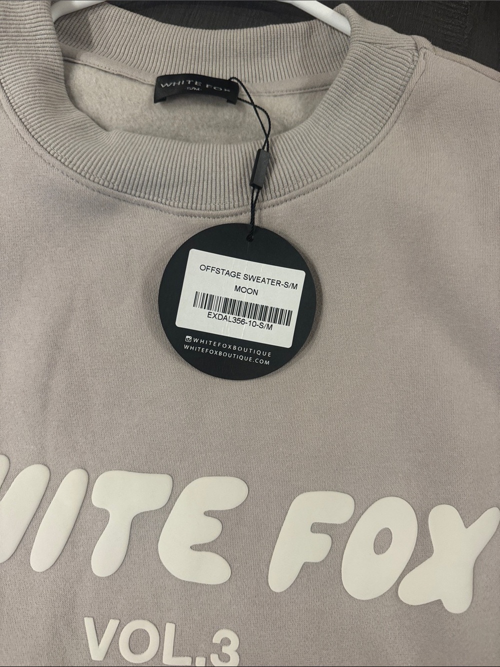 White Fox Boutique Crewneck Sweatshirt in Light Taupe with White Print S/M New - Picture 2 of 3